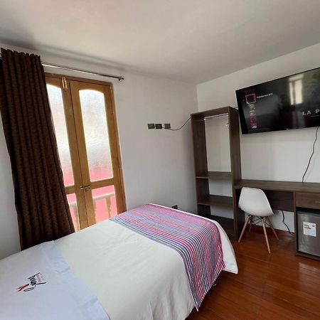 Golden Paris Hotel "Descuentos Junio" Ayacucho Esterno foto