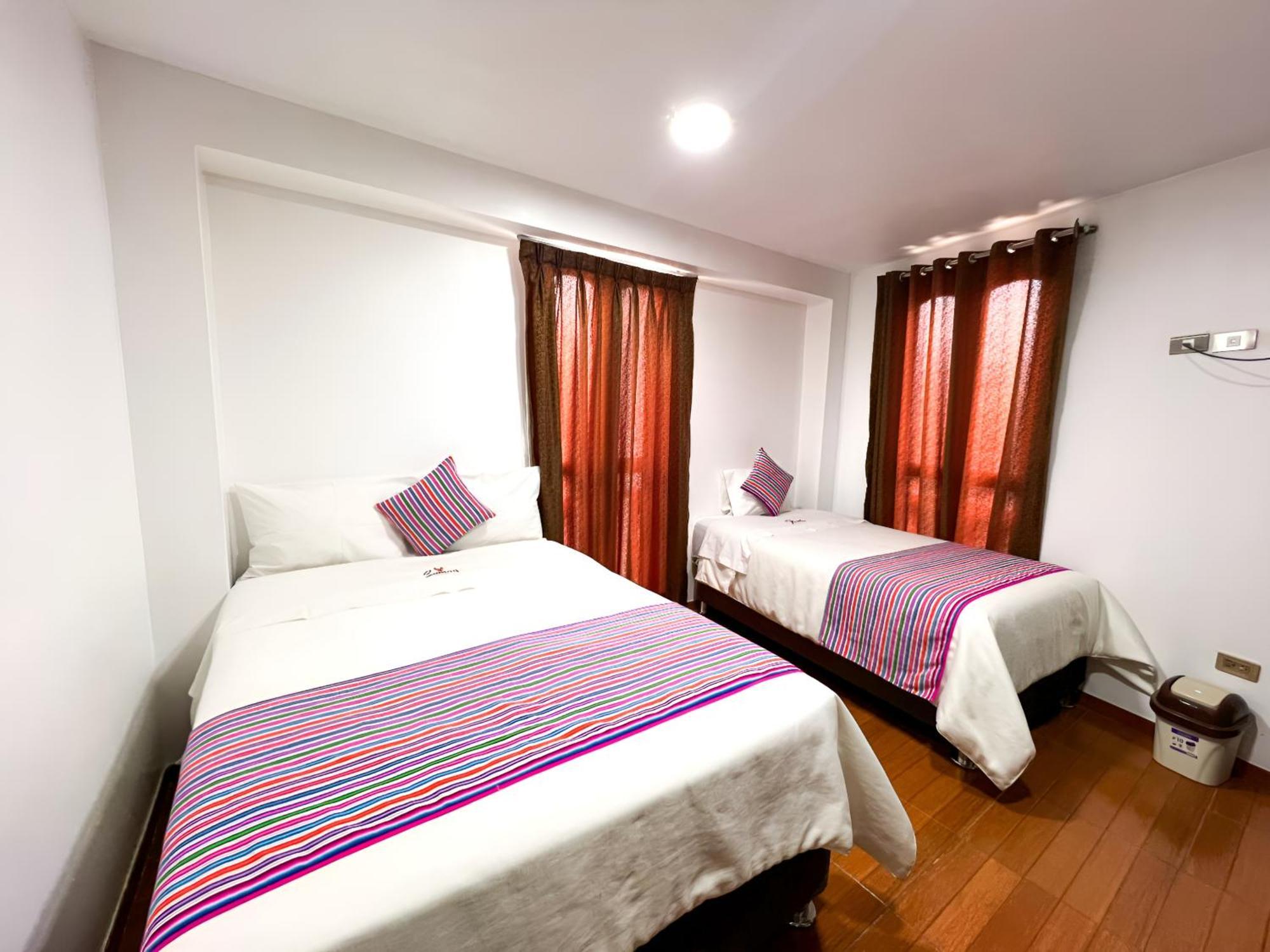 Golden Paris Hotel "Descuentos Junio" Ayacucho Esterno foto
